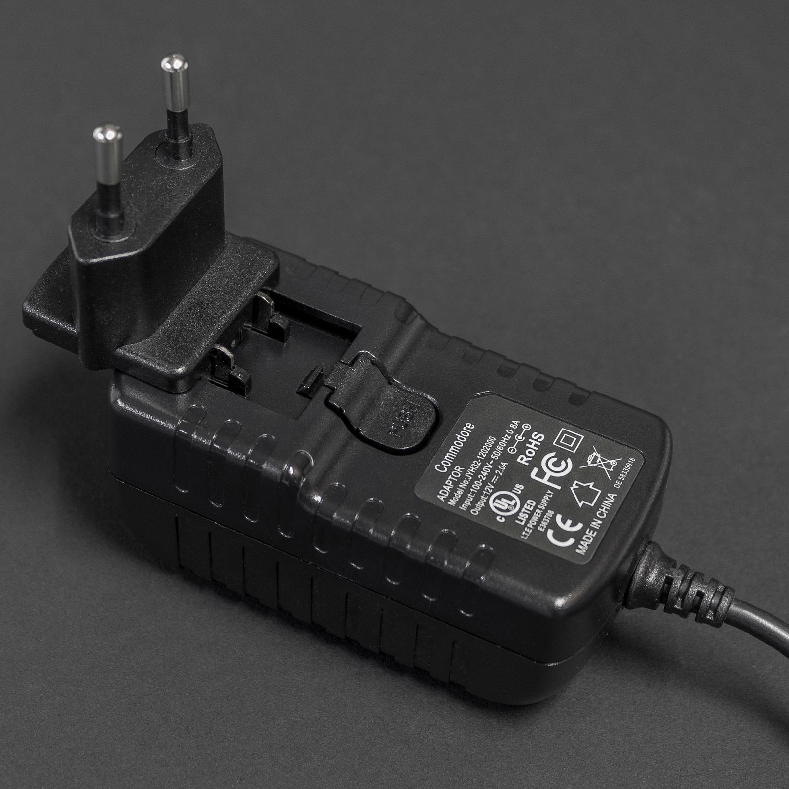 Commodore PSU international plugs