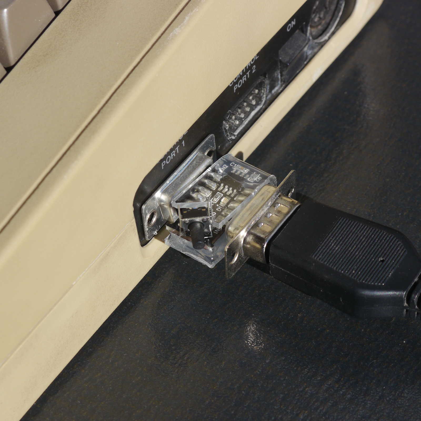 Autofire module on C64