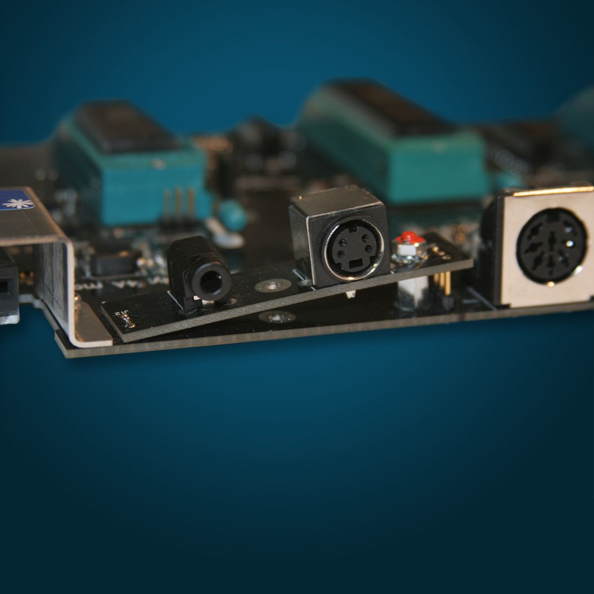 S-Video and audio outputs