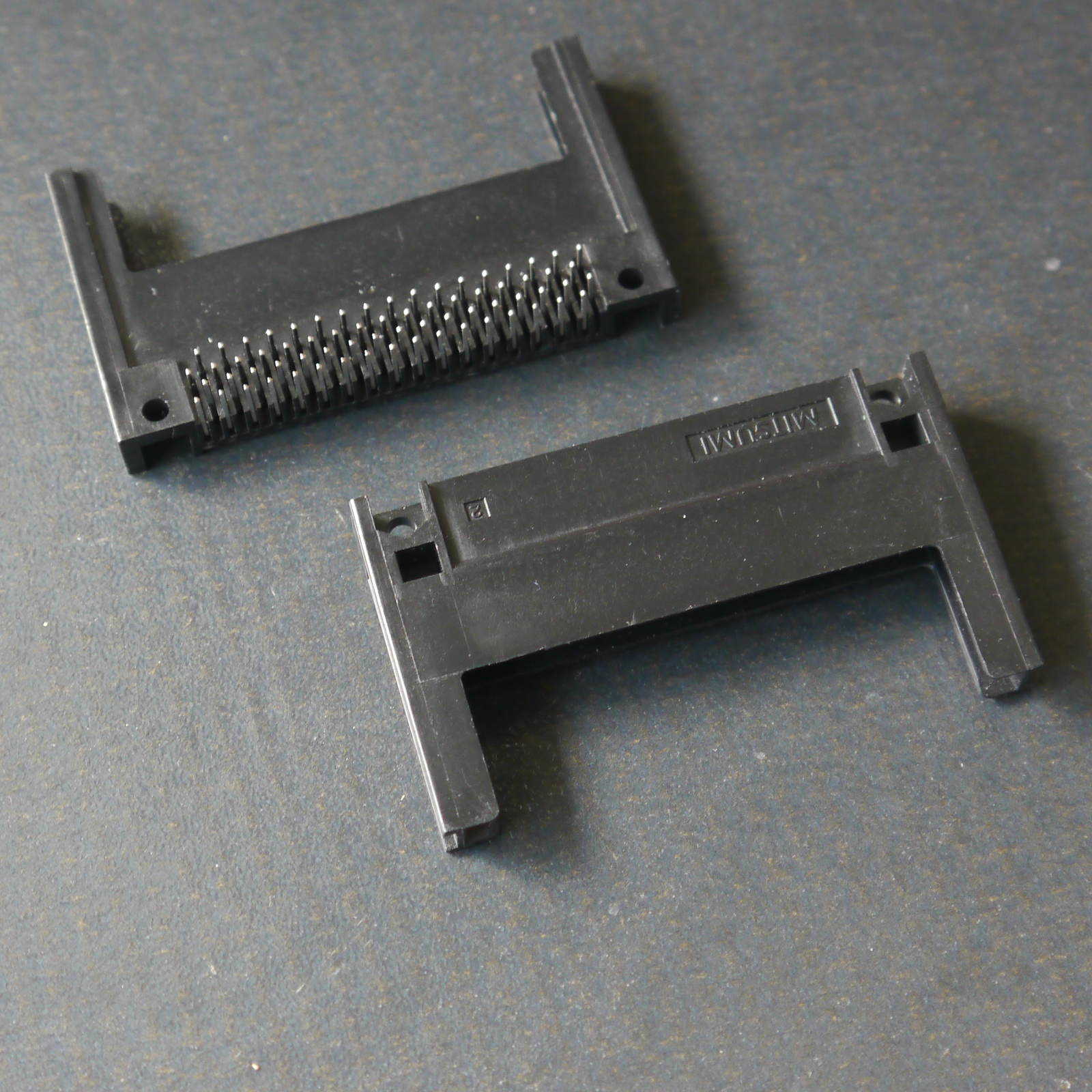A600/A1200 PCMCIA slot