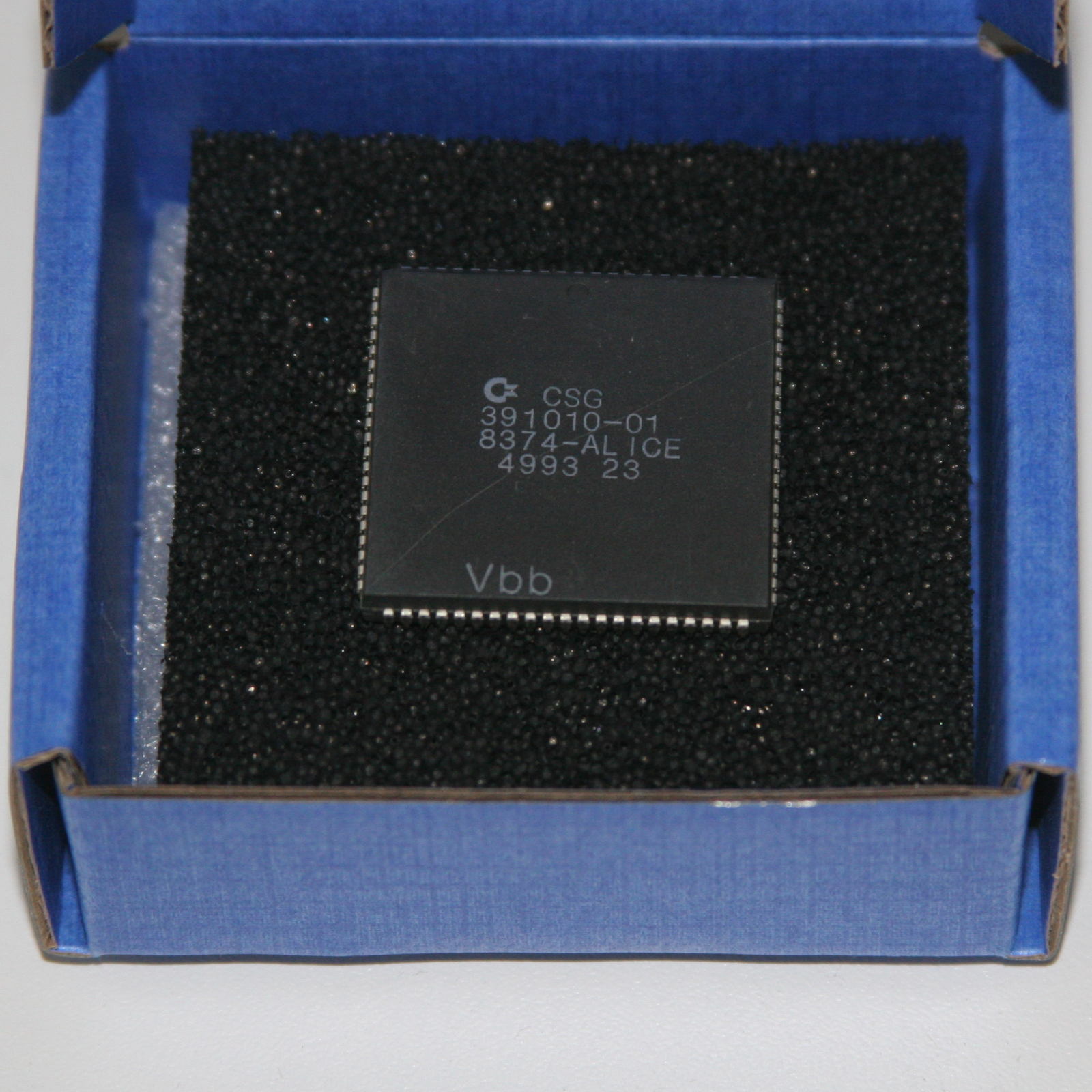 Alice 8374